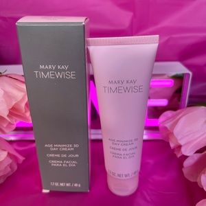 Mary Kay Age minimize Day Cream combination to oily